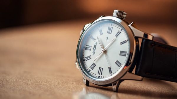 Top 5 raisons d'adopter une montre Gustave : style et technologie